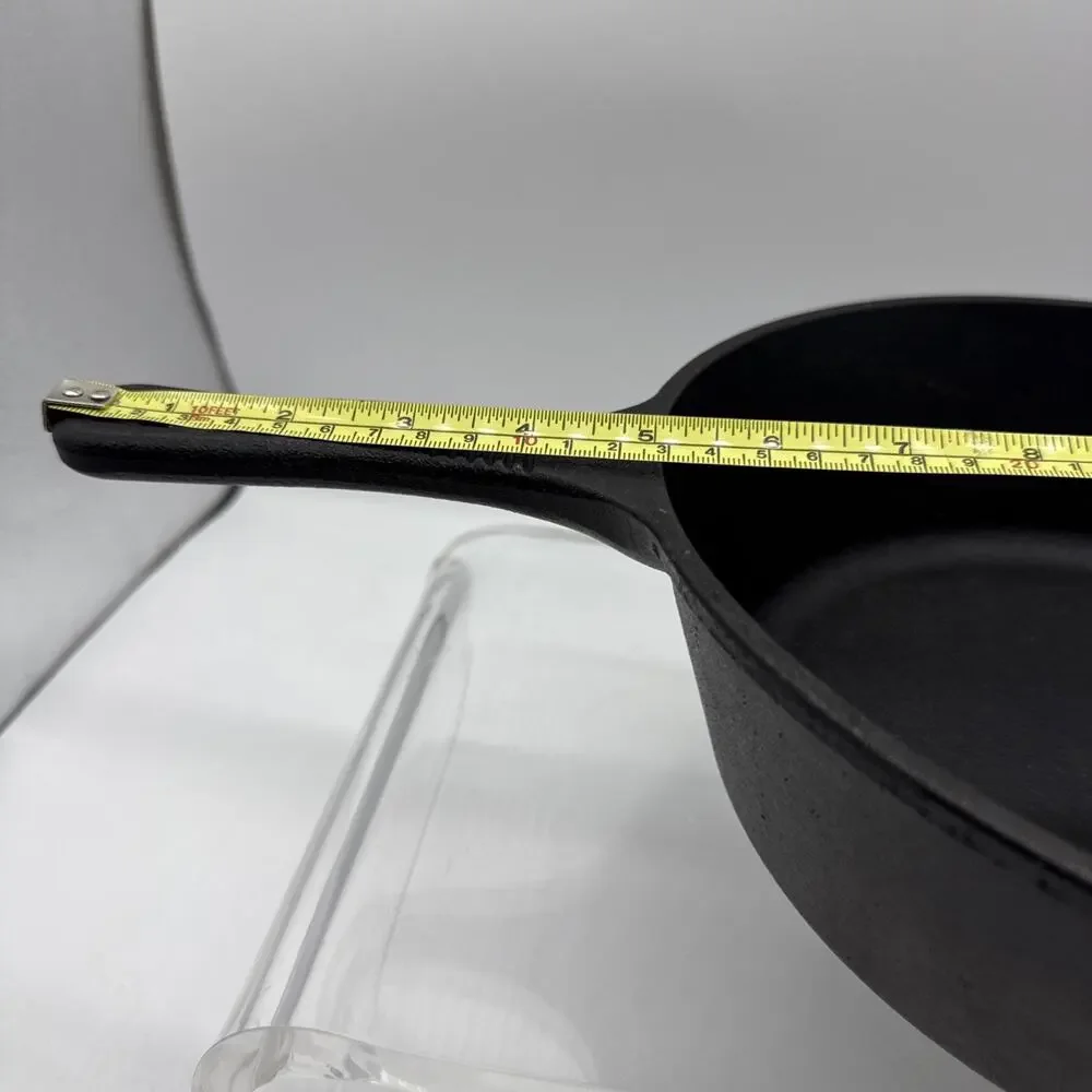 Bruntmor 10” Black Cast Iron 3.25” Deep Round Fry Pan 2 Handles, Silicone Cover